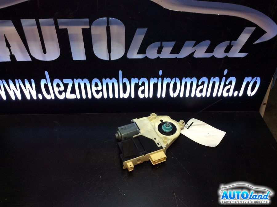 Motoras Macara 9647441580 Dreapta Fata Citroen C4 LC 2004
