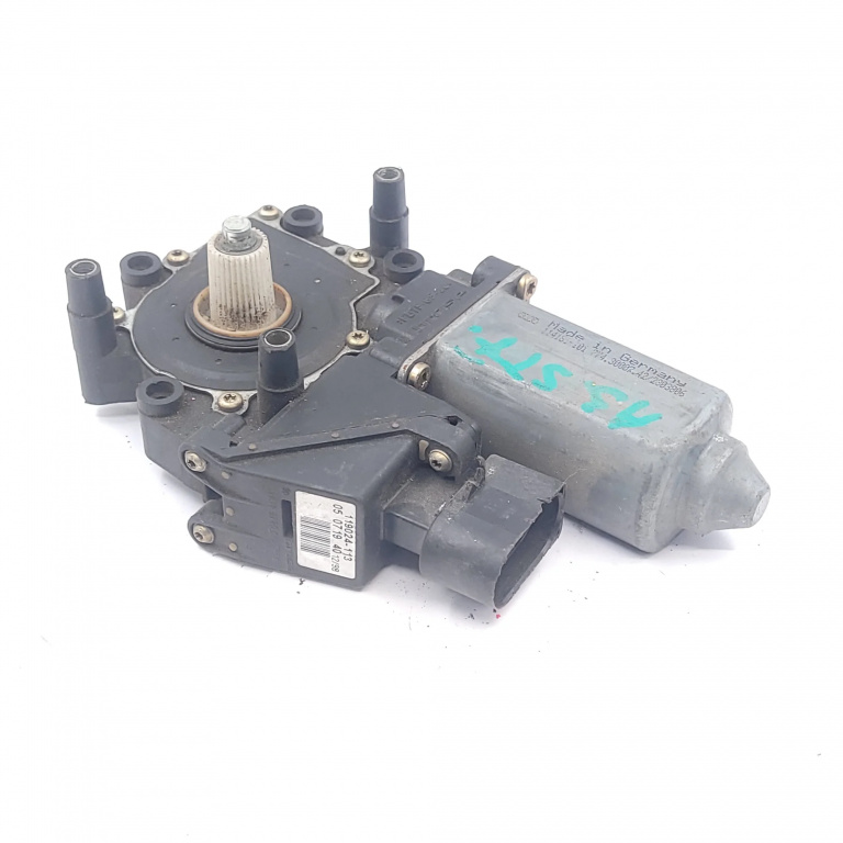Motoras Macara Audi A3 (8L1) 1996-2003 Fata Stanga 119024113, 05071940, 7743000742, 2303806, 114193101 Brose