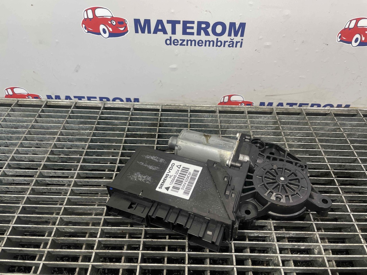MOTORAS MACARA AUDI A4 - - (2004 2007)