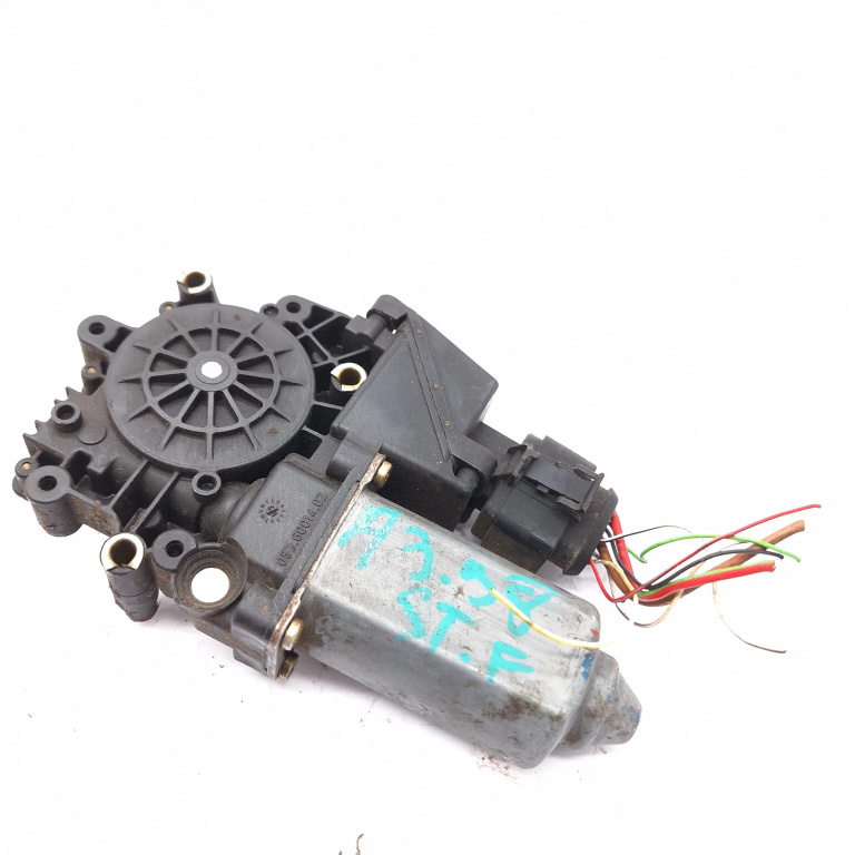 Motoras Macara Audi A4 B5 (8D) 1994-2001 Fata Stanga 0536001402, 119024113, 05360014.02, 05071940 Brose