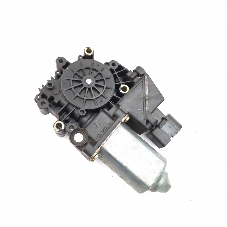 Motoras Macara Audi A4 B5 (8D) 1994-2001 Fata Stanga 0536001402, 113846113, 05071902, 902113, 114183302, 8D0959801 Brose