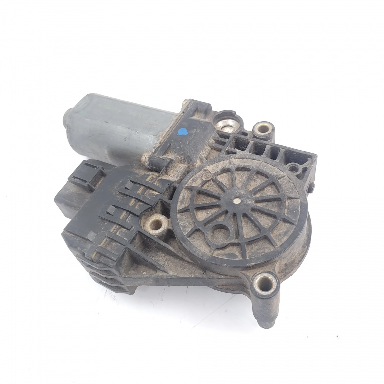 Motoras Macara Audi A4 B5 (8D) 1994-2001 Fata Stanga  , 103124Xxx, 0130821787 Bosch