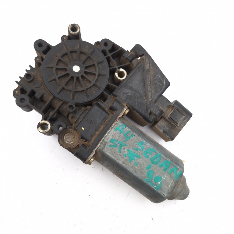 Motoras Macara Audi A4 B5 (8D) 1994-2001 Fata Stanga 113846101, 050719012995, 13846-101, 901101, 0536001402, 7743000716