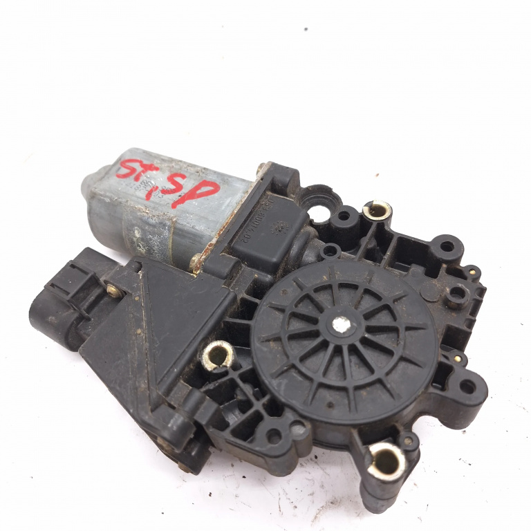 Motoras Macara Audi A4 B5 (8D) 1994-2001 Spate Stanga 0536001402, 114188113, 05071912, 114188-113, 14187103, 8D09590 Bosch