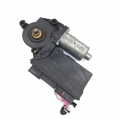 Motoras Macara Audi A4 B6 (8E) 2000 - 2004 0130821765, 105842108, 5WK47004FBF, 9700105992108, 4Z412