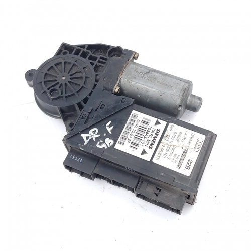 Motoras Macara Audi A4 B6 (8E) 2000-2004 Fata Dreapta 8E2959802B, 5Wk47008Abf, 105843101, 105843-101...