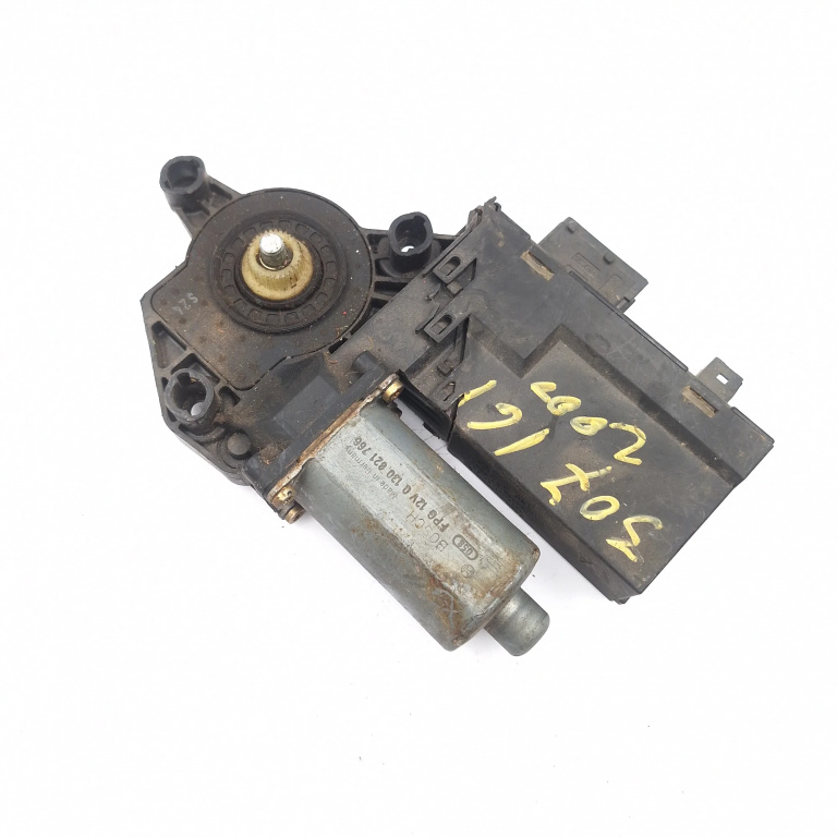 Motoras Macara Audi A4 B6 (8E) 2000-2004 Fata Dreapta 0130821766, 5512000172, 102238Xxx