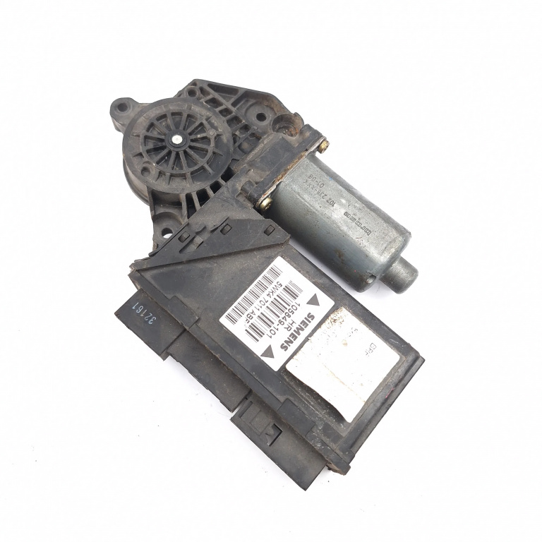 Motoras Macara Audi A4 B6 (8E) 2000-2004 Spate Dreapta 105849101, 5Wk47011Abf, 0130821766, 105849-101, 5Wk4 7011 Abf, 102238Xxx, 32161 Bosch