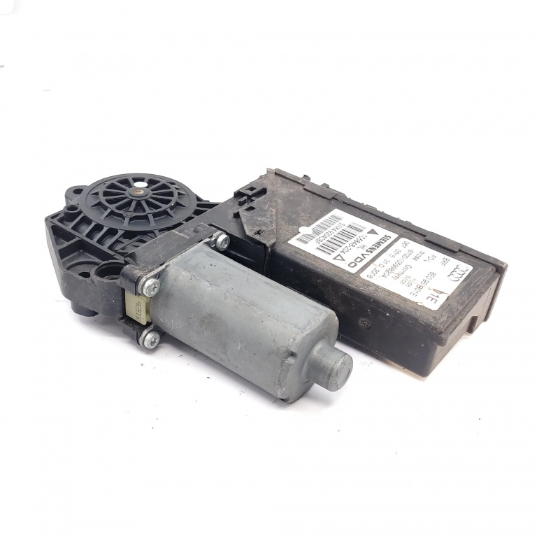 Motoras Macara Audi A4 B7 (8E) 2004-2008 Spate Stanga 8E0959801E, 9700105998204, 105848204, 5Wk49204Cbf Brose, Siemens Vdo