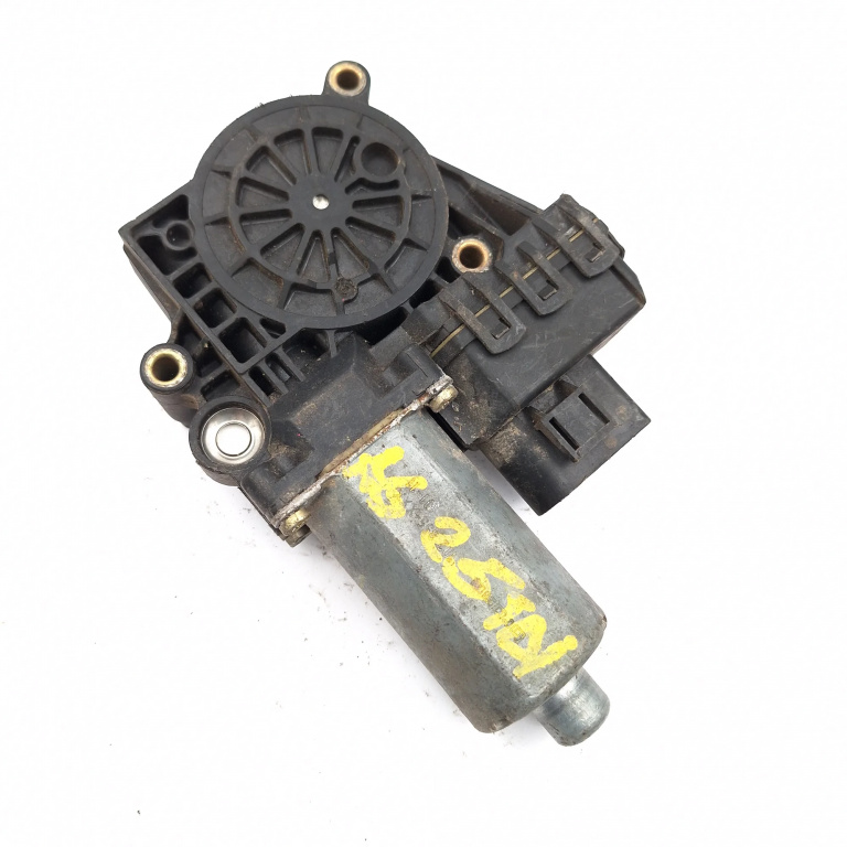 Motoras Macara Audi A6 (4B, C5) 1997-2005 2.5 Tdi Motorina Fata Stanga 0130821775, 2602000416, 1901305, 102855Xxx, 0 130 821 775 Brose
