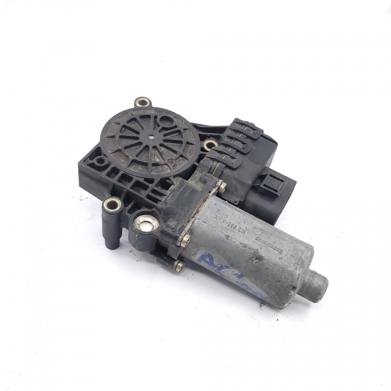 Motoras Macara Audi A6 (4B, C5) 1997-2005 Fata Stanga 0130821775, 102855Xxx, 102 855 Xxx, 0 130 821 775, 0502001468, 085152800 Brose/Bosch