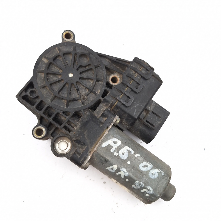 Motoras Macara Audi A6 (4B, C5) 1997-2005 Spate Dreapta 0130821785, 1803000792, 102857Xxx Bosch