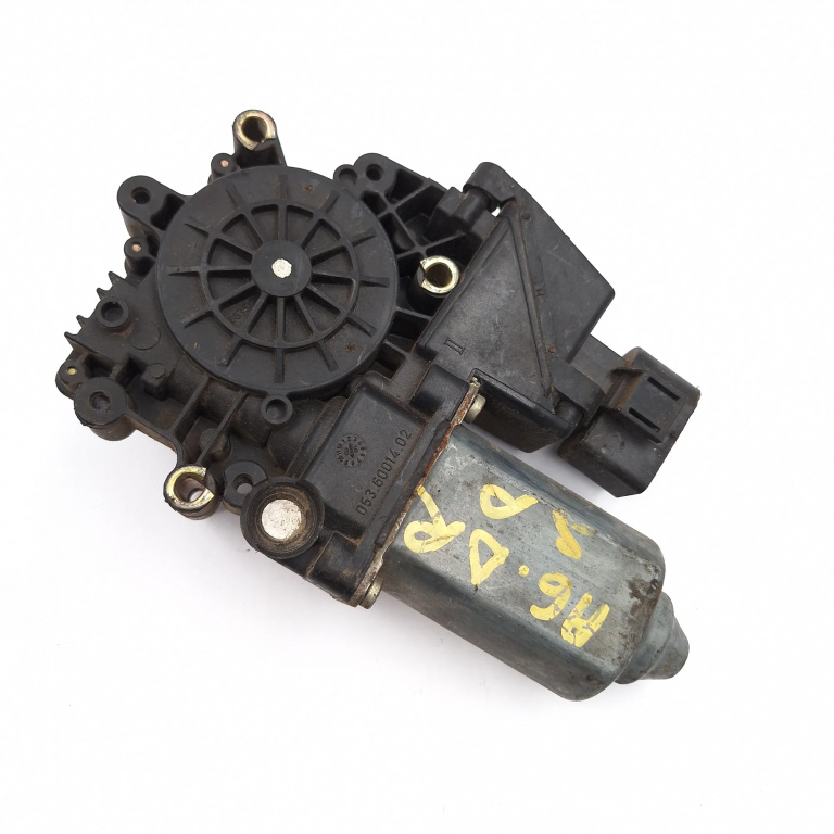 Motoras Macara Audi A6 (4B, C5) 1997-2005 Spate Dreapta 101144114, 0507197535, 101144-114, 0536001402 Bosch