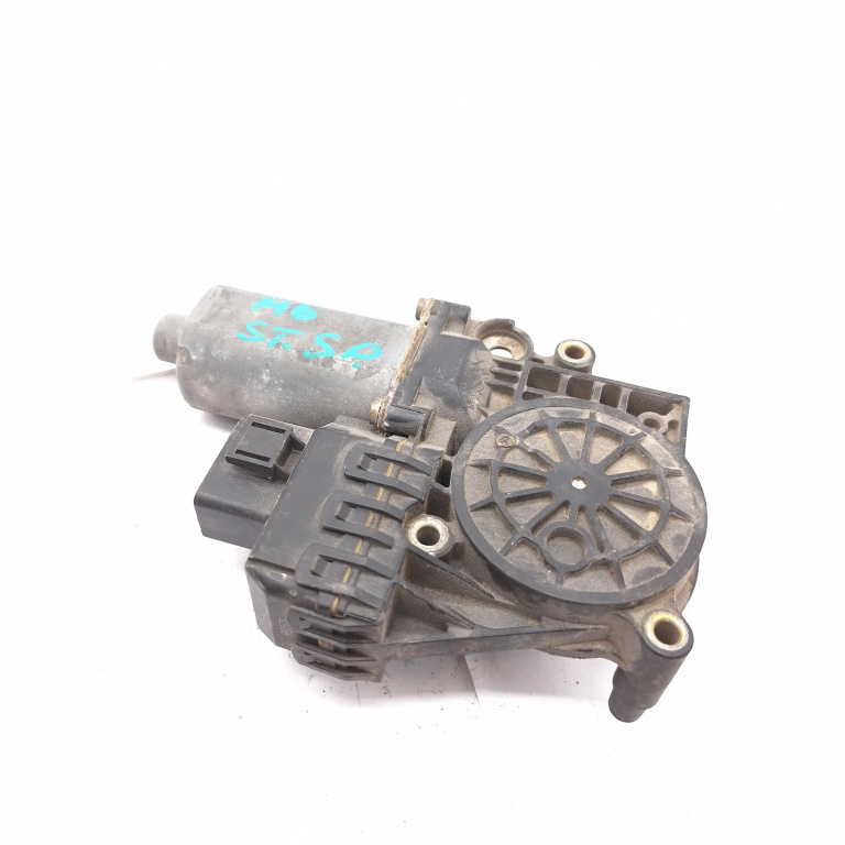 Motoras Macara Audi A6 (4B, C5) 1997-2005 Spate Stanga 0130821785, 2503001348, 102857Xxx, 102857Xyx, 9449057 Bosch