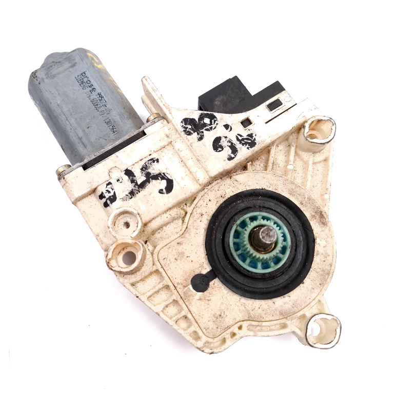 Motoras Macara Audi A6 (4F, C6) 2004-2011 Fata Stanga 4F0959801B, 1101997009105, 995079101, 7746006801, 13015641 Brose