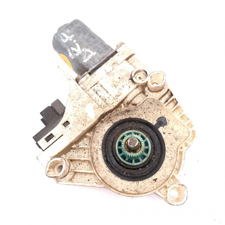 Motoras Macara Audi A6 (4F, C6) 2004-2011 Fata Dreapta 4F0959802, 0536010001, 1101997008105, 977272101, 7746018901 Brose