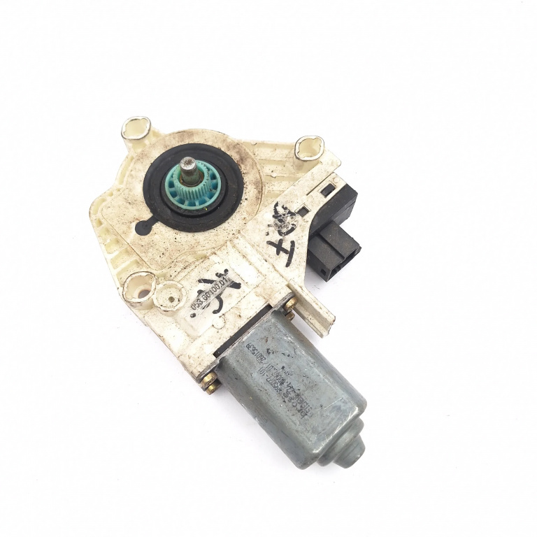 Motoras Macara Audi A6 (4F, C6) 2004-2011 Fata Dreapta 0536010001, 4F0959802B, 1101997008105, 995077101, 7746006701, 26015639 Brose, Siemens