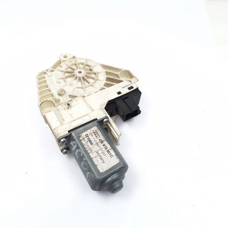 Motoras Macara Audi A6 (4F, C6) 2004-2011 Spate Stanga 4F0959801C, 1101997001201, 997007200, 7746007020, 0536010002, 23026285 Borse