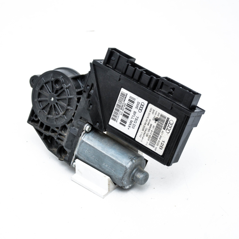 Motoras Macara Audi A8 (4E) 2002-2009 Fata Dreapta 4E1959802B, 4E1910802B, 998266108, 0130821765 Siemens Vdo