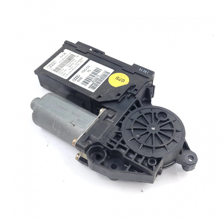 Motoras Macara Audi A8 (4E) 2002-2009 Spate Stanga 4E0959801A, 4E0910802, 5Wk481120Bf, 992824104, 992834104, 0160123, 102236Xxx, 04361 Siemens Vdo