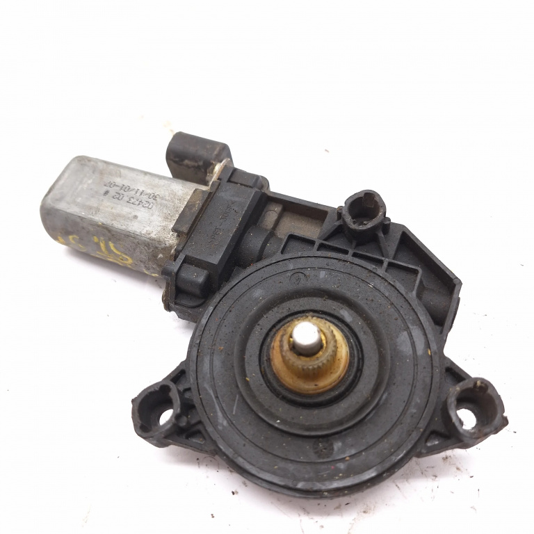Motoras Macara Bmw 3 (E46) 1998-2007 Fata Stanga 8362066, 67628362066, 0130821718, 119142Xxx, 0247302 Bosch