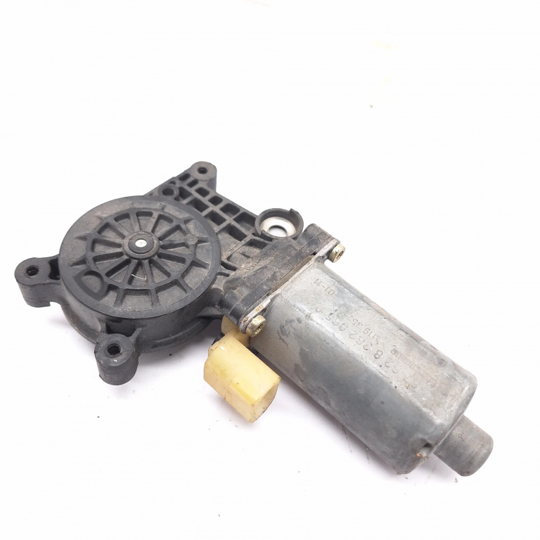 Motoras Macara Bmw 3 (E46) 1998-2007 Spate Dreapta 8362065, 67628362065, 0130821726, 676283620652, 119352Xxx Brose