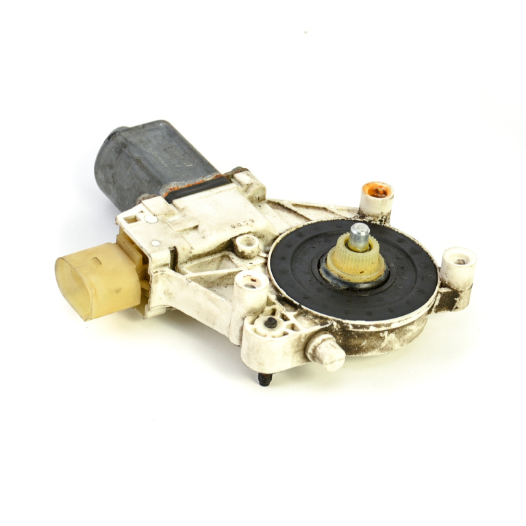 Motoras Macara Bmw 3 (E90, E91, E93, E92) 2005-2013 Fata Dreapta 6927028, 6 927 028, 996625101, 996 625-101, 0130822227, 0 130 822 227 Brose