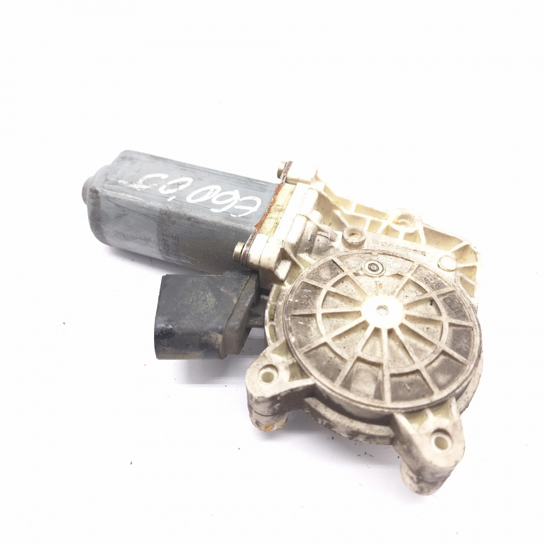 Motoras Macara Bmw 5 (E60, E61) 2003-2010 Fata Stanga 7746005402, 0536009702, 11024607, 053.60097.02, 994442102, 6922267, E502437 Brose
