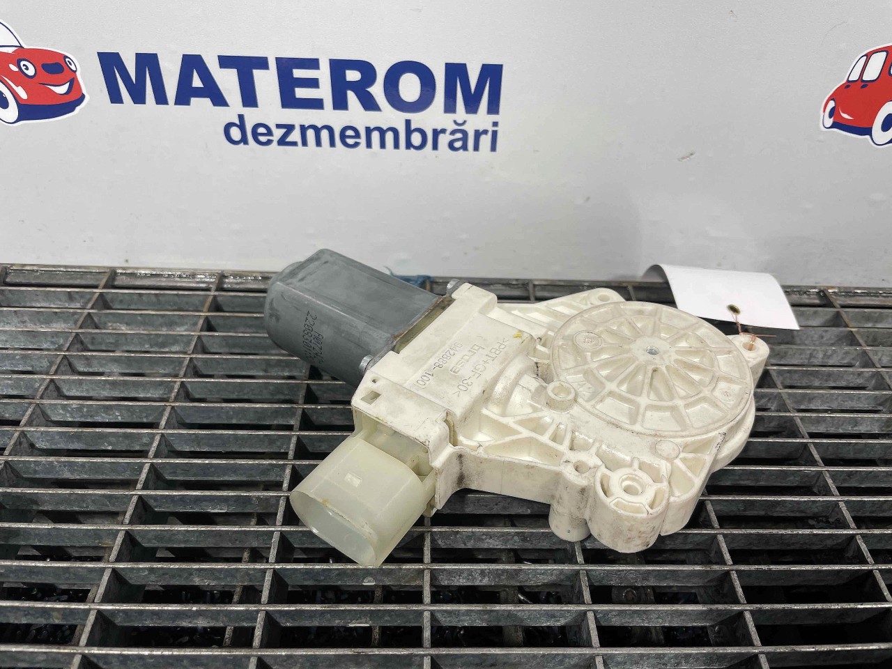 MOTORAS MACARA BMW SERIA 5 F 10 SERIA 5 F 10 - - (2010 2014)