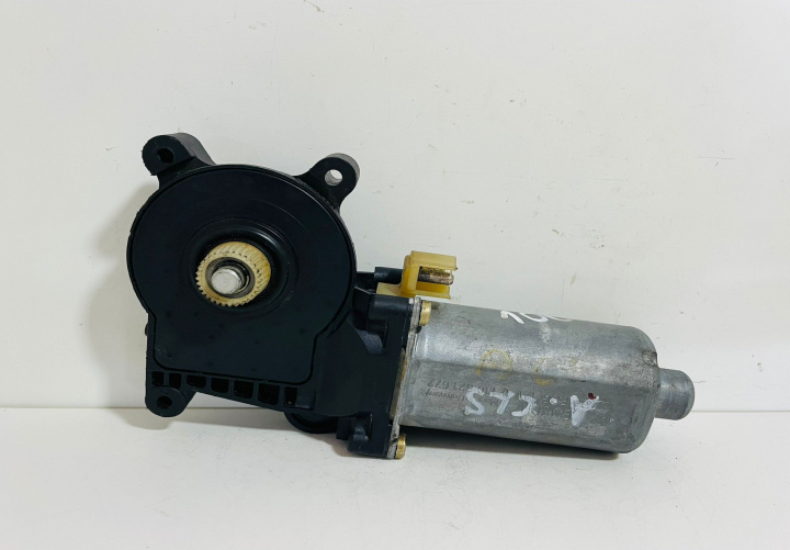 Motoras macara Bosch geam dreapta fata 0130821672 Mercedes-Benz A-Class W168 [1997 - 2001]