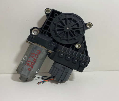 Motoras macara Bosch geam stanga spate 0130821773 Ford Mondeo MK3 [2000 - 2003]