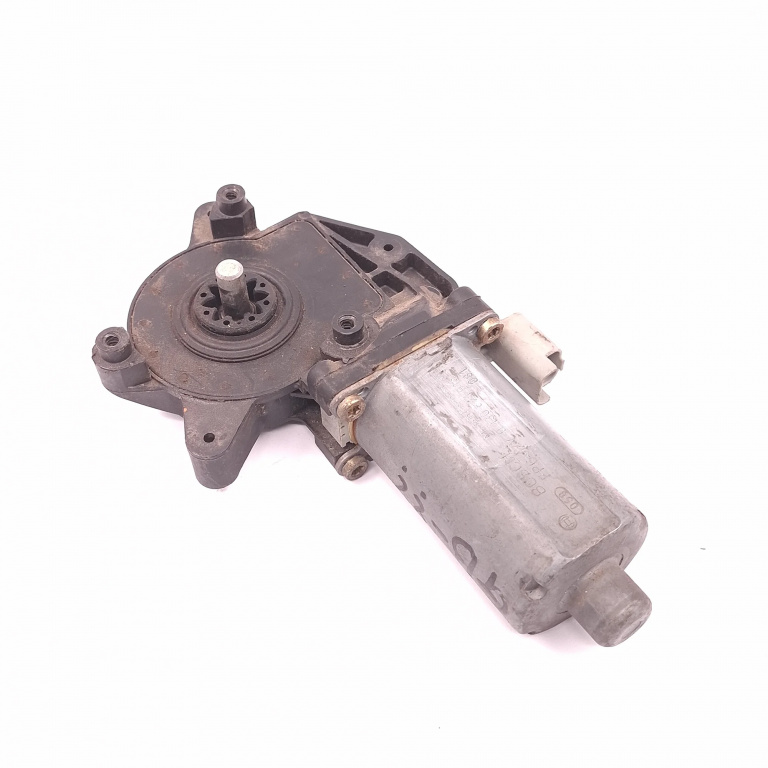 Motoras Macara Citroen Xsara (N0, N1, N2) 1997-2006 Fata Stanga 0130821915, 0 130 821 915 Bosch