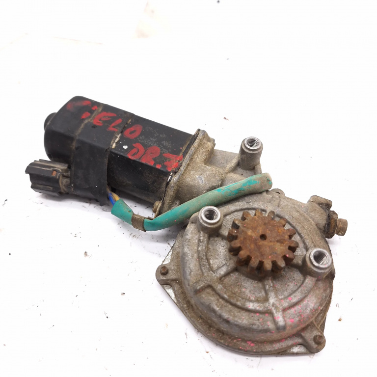 Motoras Macara Daewoo Cielo 1994-1997 Fata Dreapta