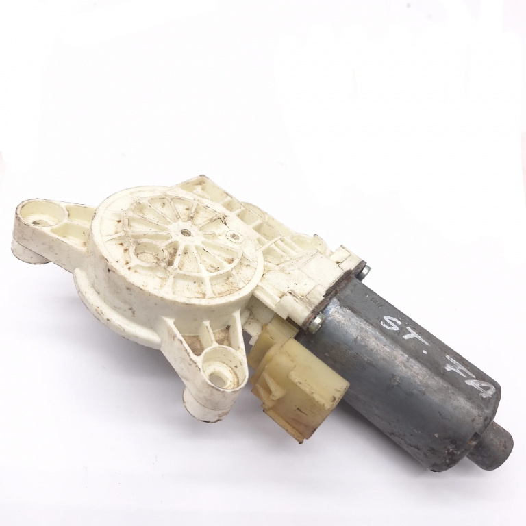 Motoras Macara Dodge Avenger 2007-2014 Fata Stanga 0130821466, 05155523Aa, 3017341D Bosch