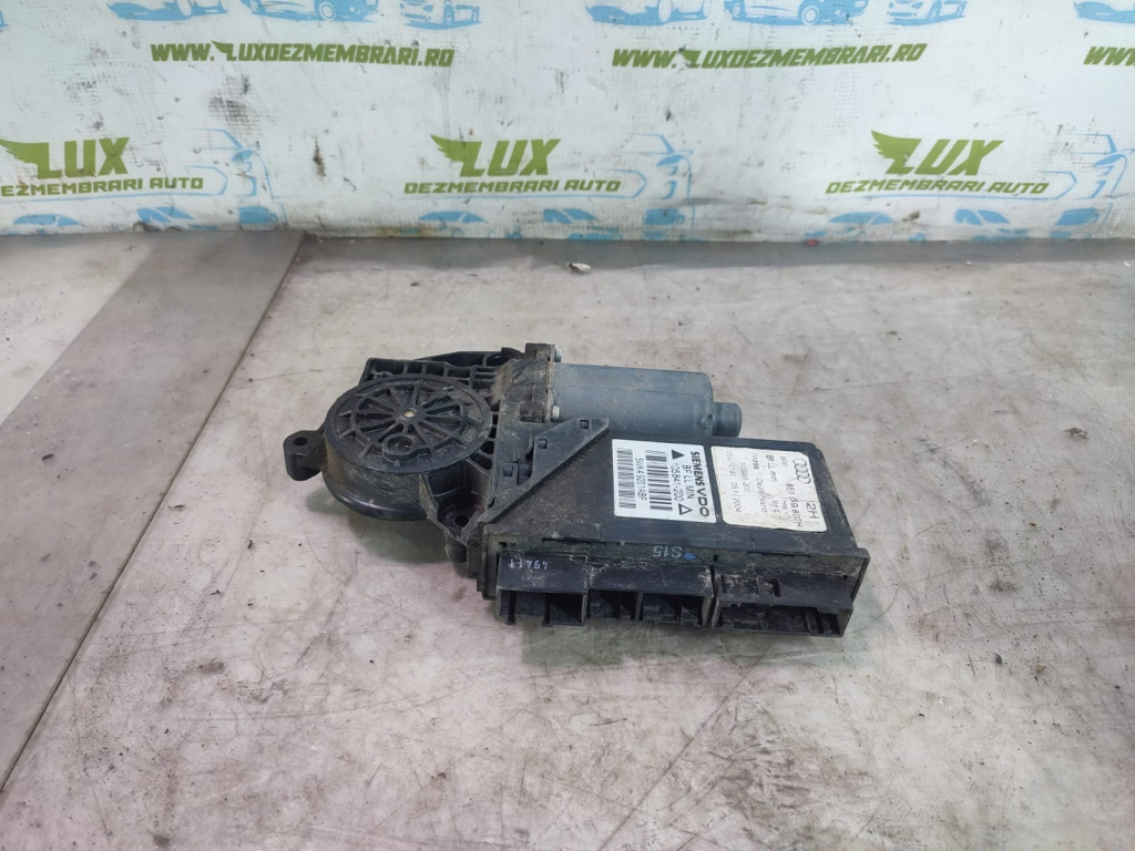 Motoras macara dreapta fata 8e1959802h Audi A4 B7 [2004 - 2008]