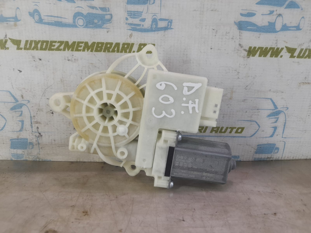 Motoras macara dreapta fata 9 463 856 BMW Seria 7 G11/G12 [facelift] [2019 - 2020] 3.0 d Hybrid B57D30B LCI
