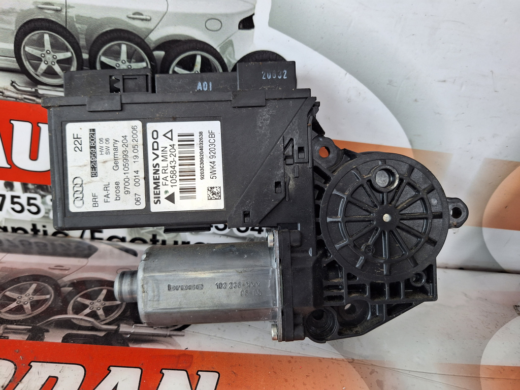Motoras macara dreapta fata Audi A4 (2004-2008) [8EC, B7] 2.0 Motorina 2007, 8E2959802F