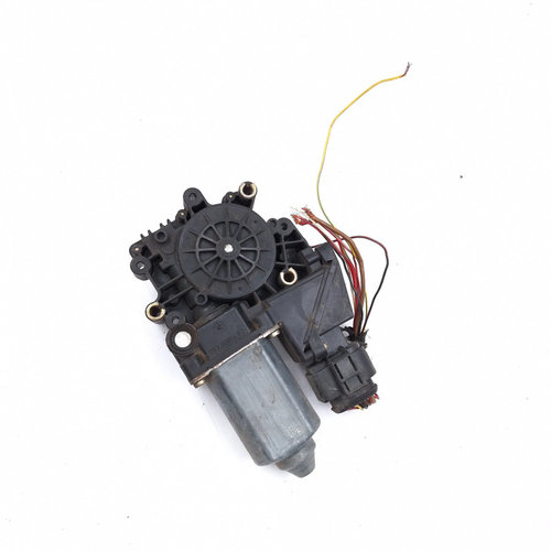 Motoras Macara Dreapta Fata Audi A4 B5 (8D) 1994-2001 0536001402