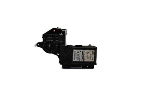Motoras macara dreapta fata Audi A4 B6 (2001-2004) 8E0959802A OEM 8E0959802A