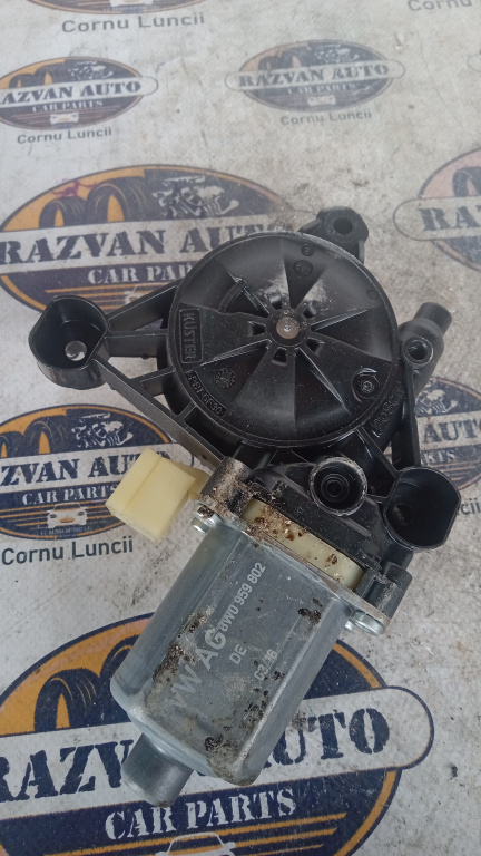 Motoras macara dreapta fata Audi A5 2016, 8W0959802