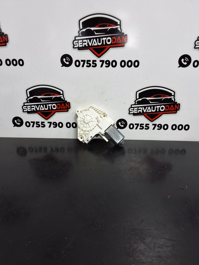 Motoras macara dreapta fata Audi A6 (2010-2018) [4G2, C7] 2.0 Motorina 2013, 8K0959802B