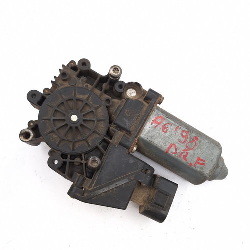 Motoras Macara Dreapta,fata Audi A6 (4B, C5) 1997 - 2005 119024114, 05071941, 119C24-114, 0536001401...