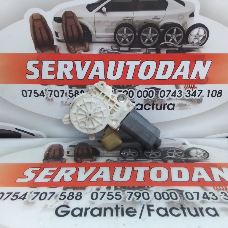 Motoras macara dreapta fata BMW Seria 5 (2003-2010) [E60] 2.0 Motorina 2008, 6981142