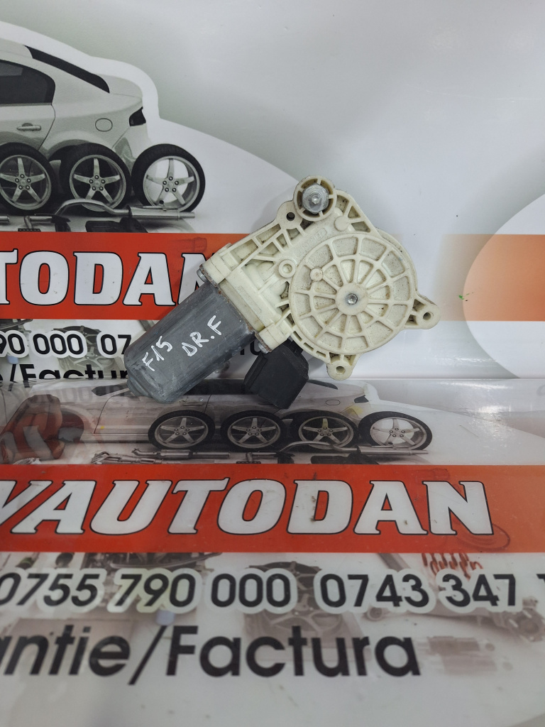 Motoras macara dreapta fata BMW X5 (2012-2019) [F15] 3.0 Motorina 2015, 7322748