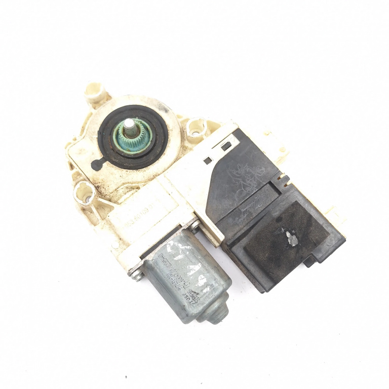 Motoras Macara Dreapta Fata Citroen C4 1 (Lc) 2004-2010 996388102, 50362005406068, 0536010901, 996388-102, 5036200540606880, 02085440, 7746004701 Brose
