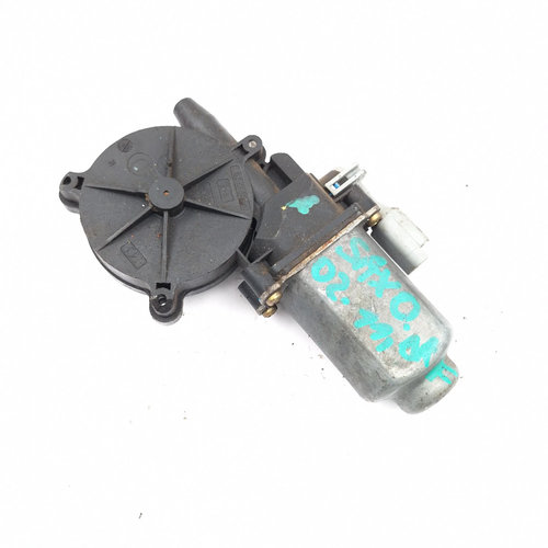 Motoras Macara Dreapta,fata Citroen SAXO (S0, S1) 1996 - 2003 400672T1, 400672