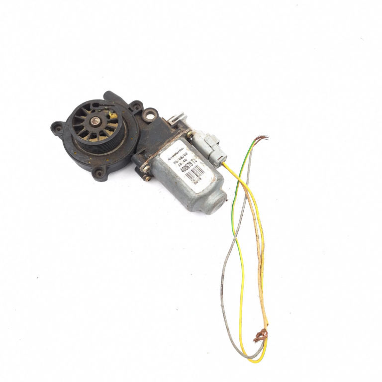 Motoras Macara Dreapta,fata Citroen XSARA (N0, N1, N2) 1997 - 2006 400679T3, 400679