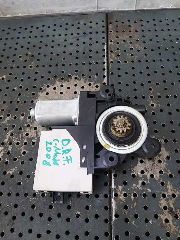 Motoras macara dreapta fata ford c max 7m5t14b533ce 5wk11584g 942412104