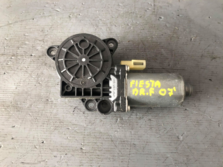 Motoras macara dreapta fata ford fiesta 5 0130821939