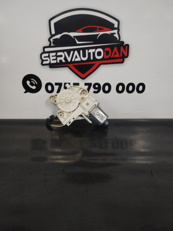 Motoras macara dreapta fata Ford Focus 2 (2004-2010) [DA_] 1.6 Motorina 2006, 4M5T-14553
